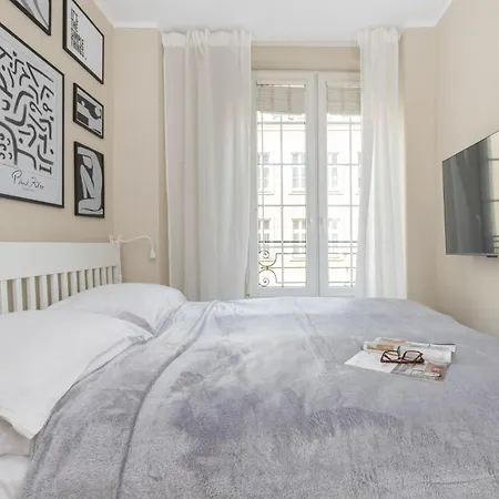 Heart Of Old Town Kolodziejska By Renters Appartement