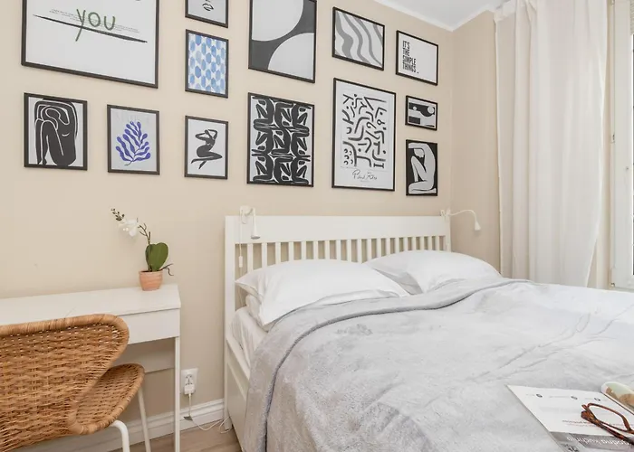 Heart Of Old Town Kolodziejska By Renters Apartamento