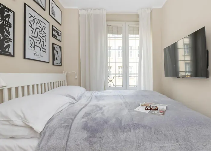 Heart Of Old Town Kolodziejska By Renters Apartamento